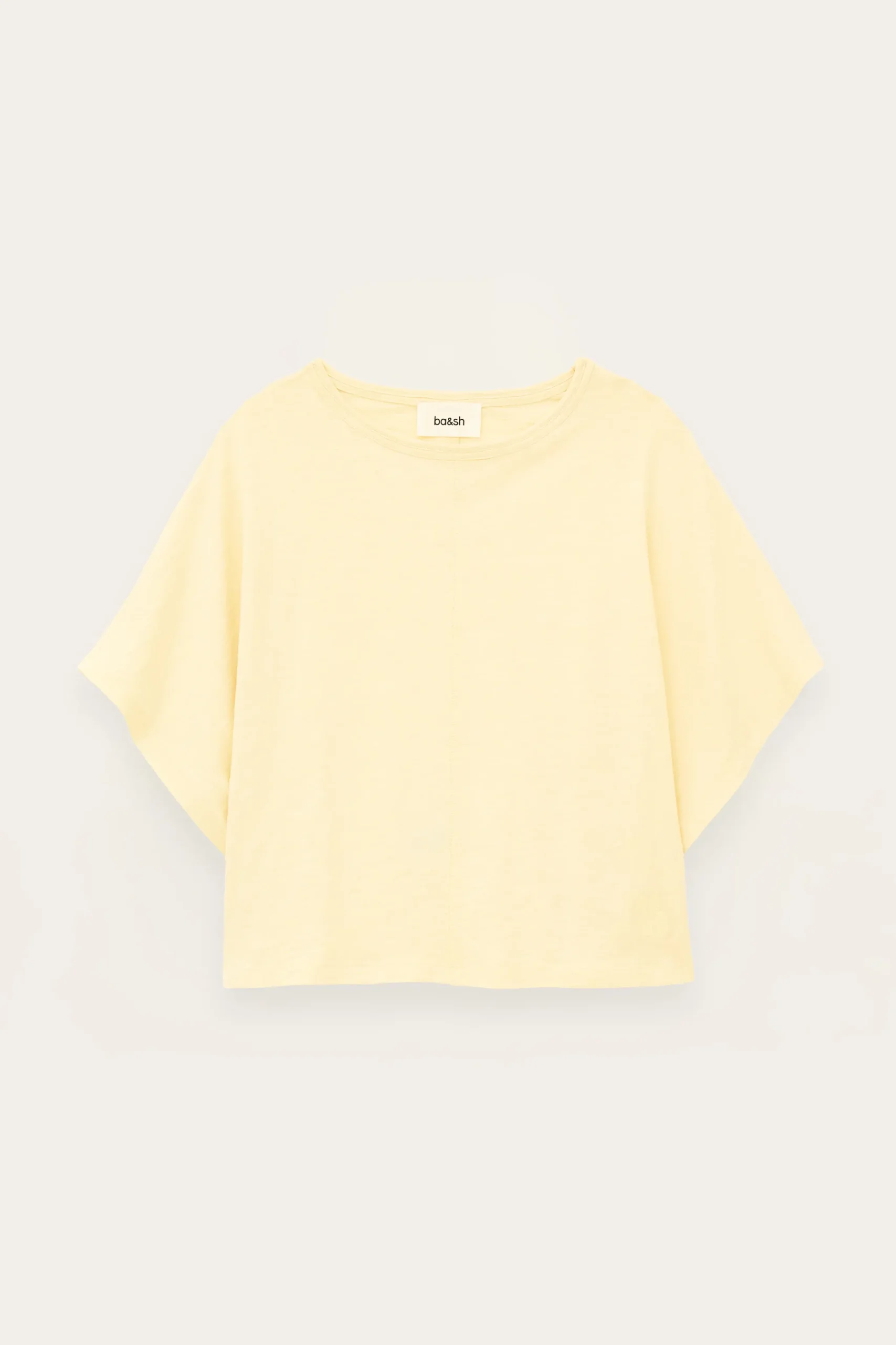 CACIA t-shirt cape