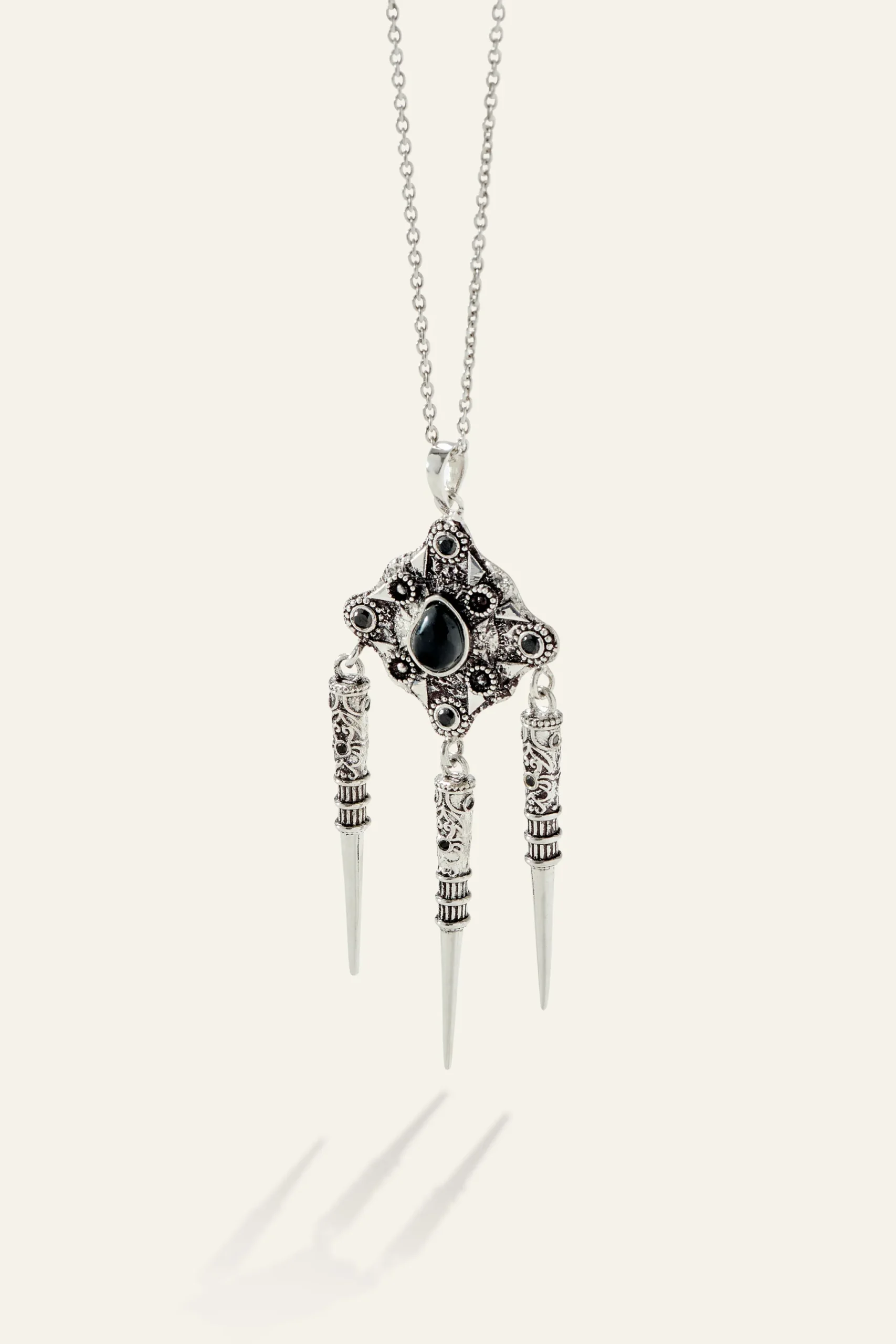 NOOR collier style ethnique 195 €