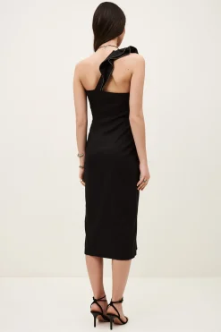 SILLA robe one shoulder a volant